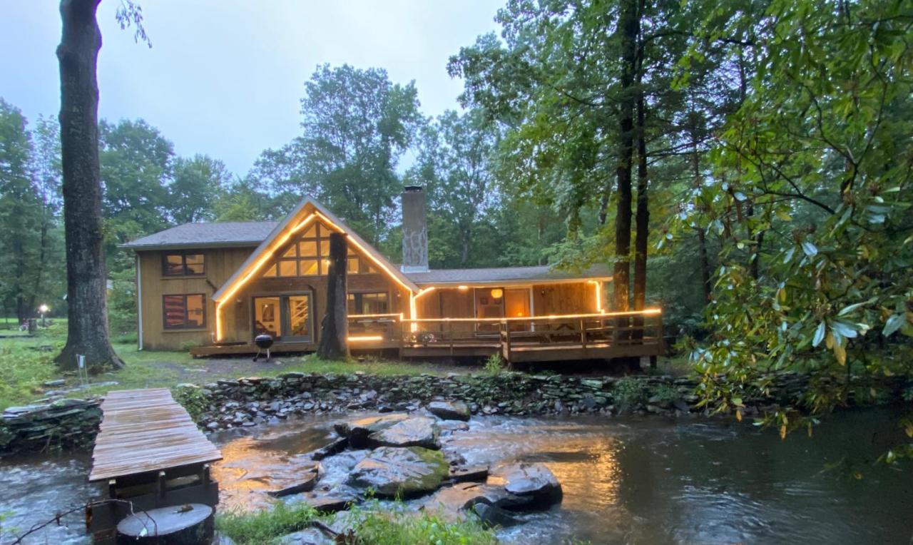 Secluded Chalet On Stream-Mins To Camelback Tannersville Εξωτερικό φωτογραφία